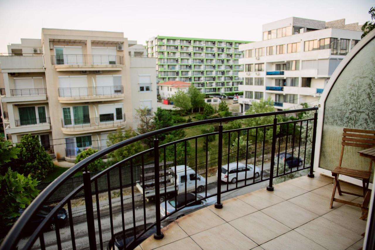 Sadara Sea Breeze Apartment นาโวดาริ ภายนอก รูปภาพ