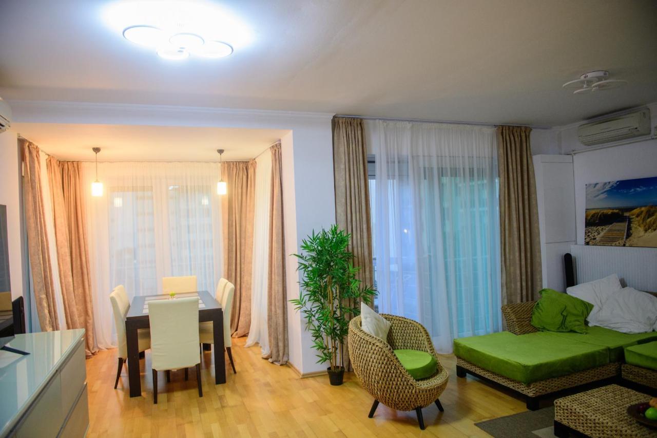 Sadara Sea Breeze Apartment นาโวดาริ ภายนอก รูปภาพ